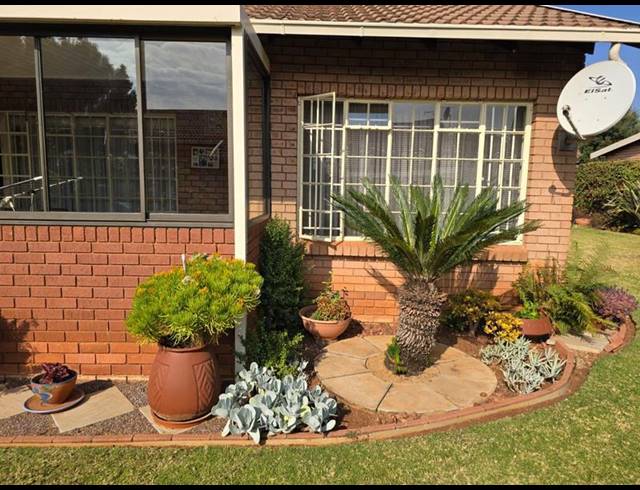 2 BEDROOM HOUSE FOR SALE IN MONTANA